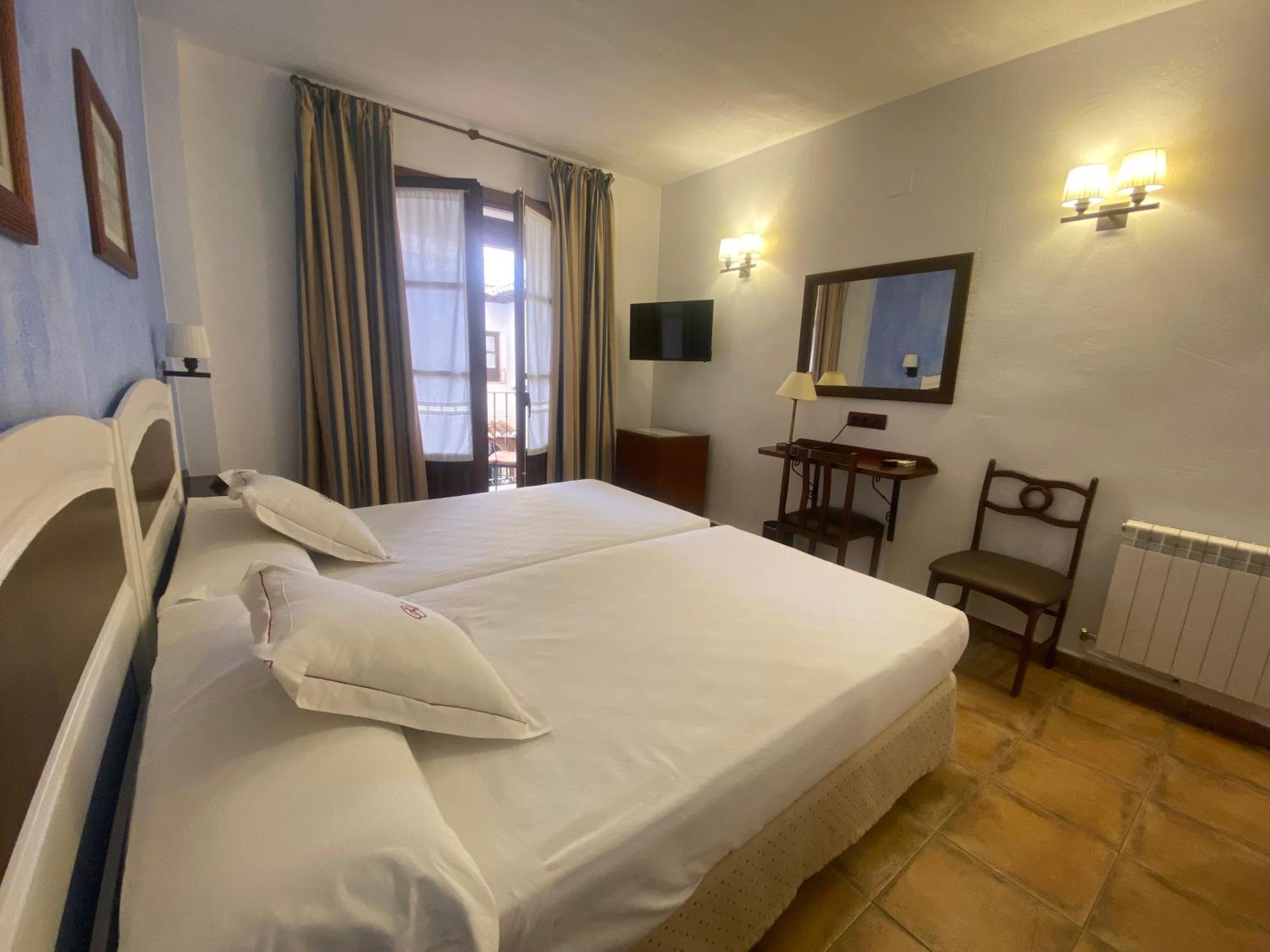 Hospedium Hotel Retiro Del Maestre Αλμάγκρο Εξωτερικό φωτογραφία