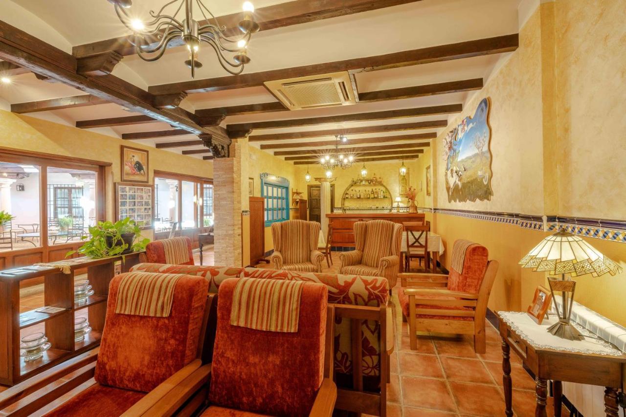 Hospedium Hotel Retiro Del Maestre Αλμάγκρο Εξωτερικό φωτογραφία